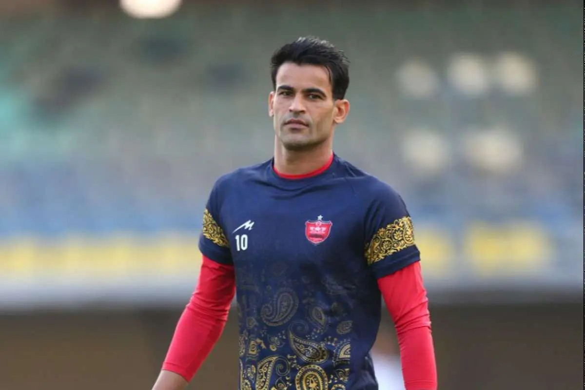 استقلال مهاجم پرسپولیسی را به خوزستانیها قرض میدهد!