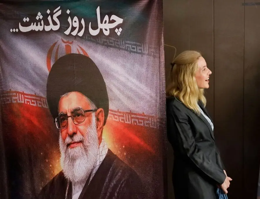 تصاویر؛ نوای ماریاچی در سوگ رهبر انقلاب