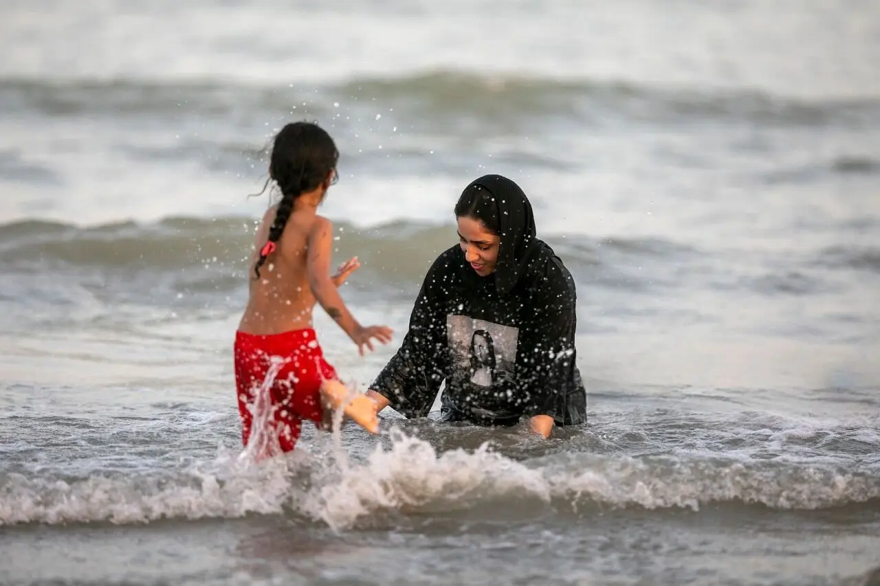 تصاویر؛ زندگی روزمره در سایه انسداد تنگه هرمز