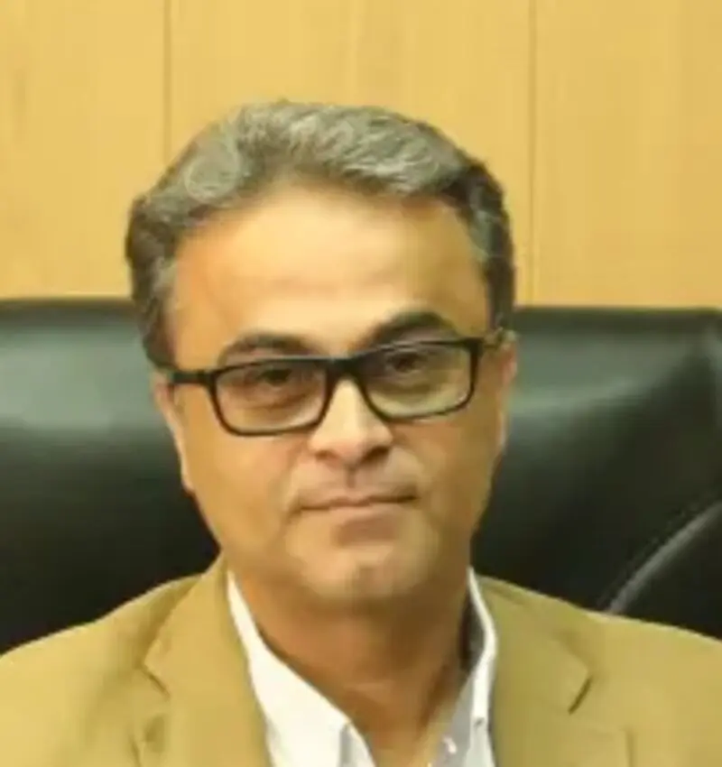 طهمورث شیری
