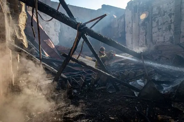 تصاویر؛ سینما ایران در آتش سوخت