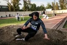 تصاویر؛ از پرش تا پرتاب؛ رقابت‌های داغ دختران نوجوان در مشهد