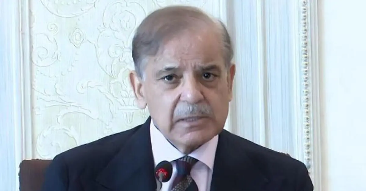 نخست‌وزیر پاکستان: توپ در زمین طالبان است