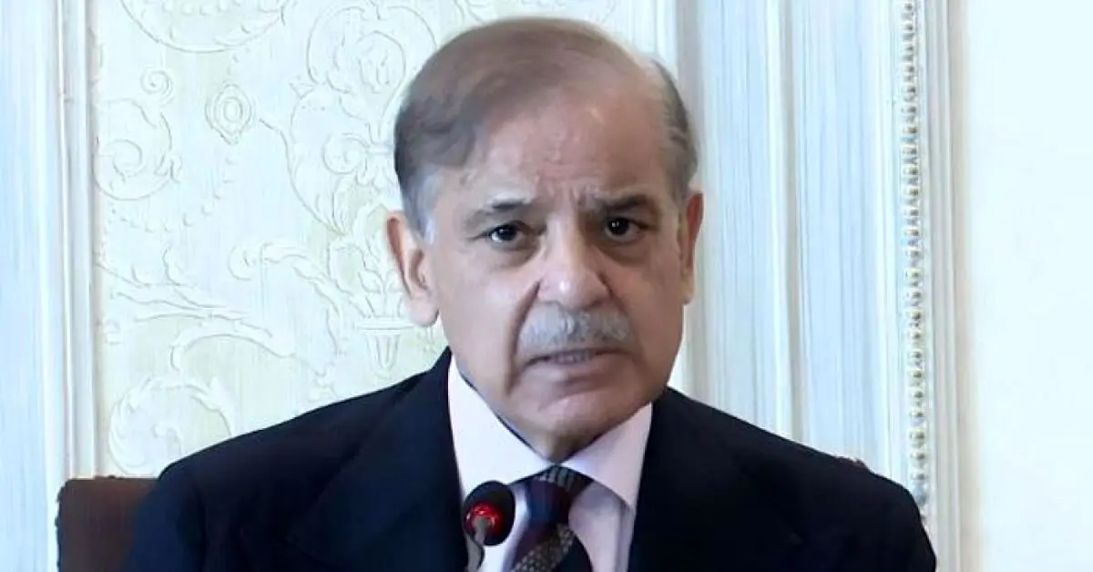 نخست‌وزیر پاکستان: توپ در زمین طالبان است