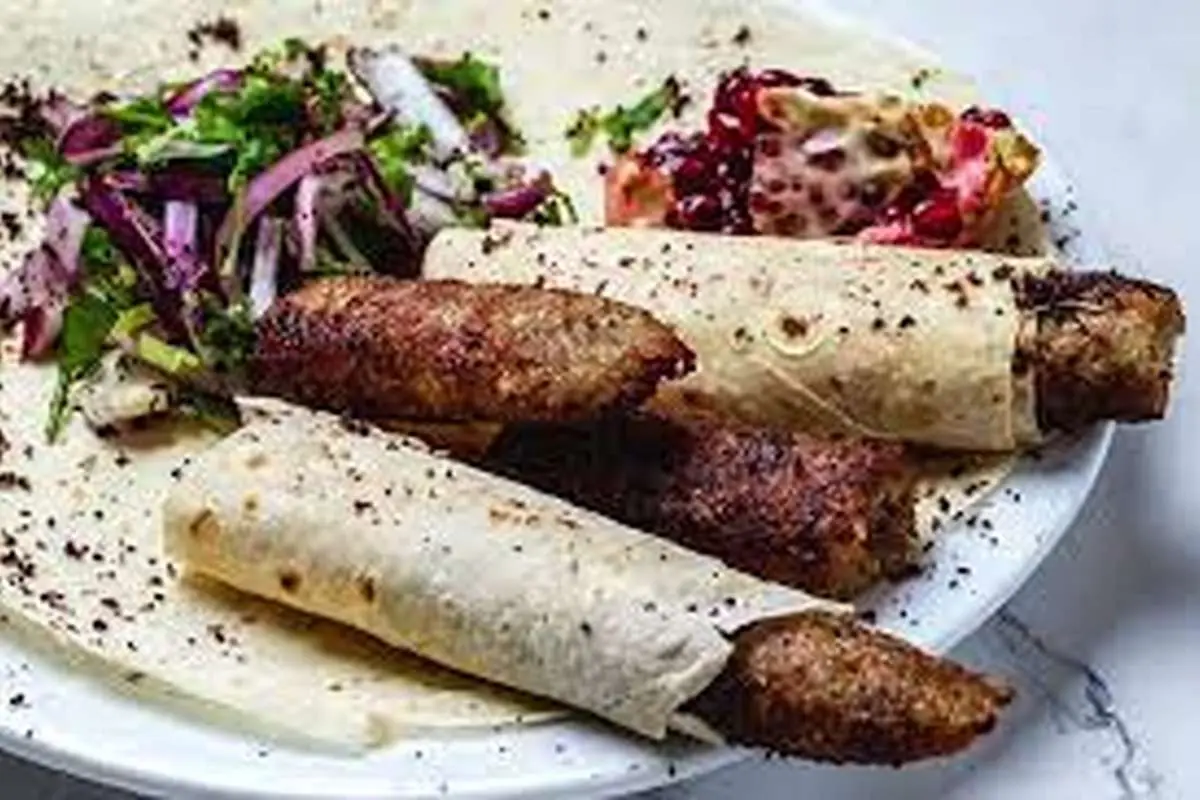 طرز تهیه ساندویج کباب لقمه؛ ساندویچ سالم و خانگی