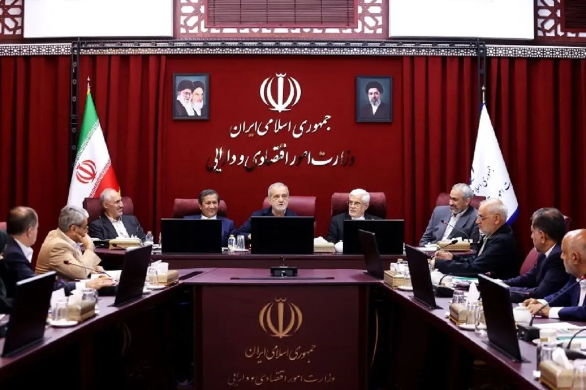 اعتراض دوباره پزشکیان به عملکرد صدا و سیما/ سیاه‌نمایی نکنید