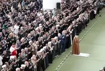 تصاویری از آخرین نماز عید فطر رهبر شهید انقلاب