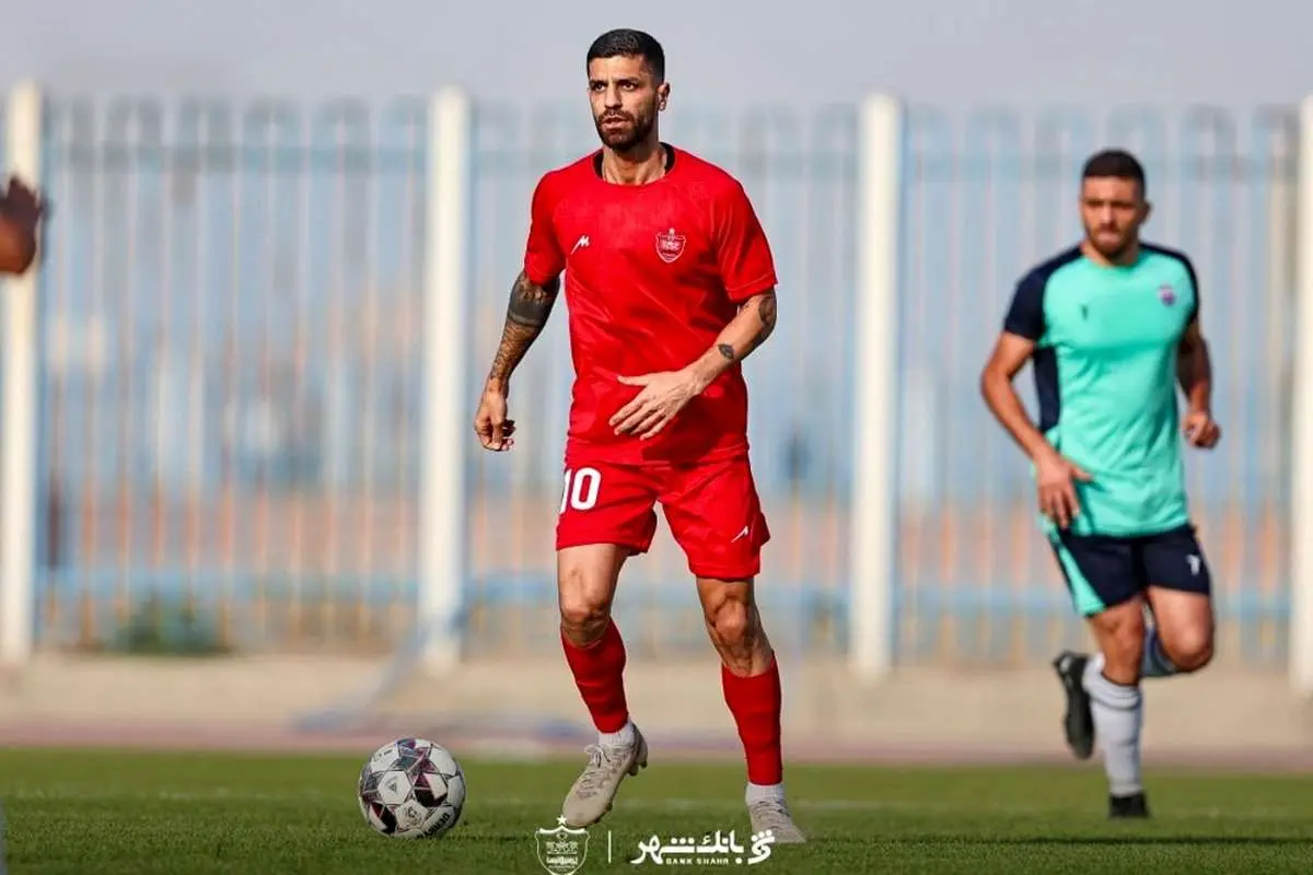 وحید هاشمیان 2 ستاره پرسپولیس را از ترکیب دور کرد؛ بفرمایید نیمکت!