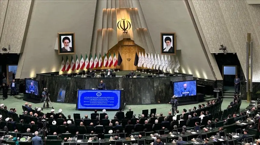 ماجرای گوشی های آلوده، جنگ 12روزه و پیامک های ناشناس به روایت نماینده مجلس