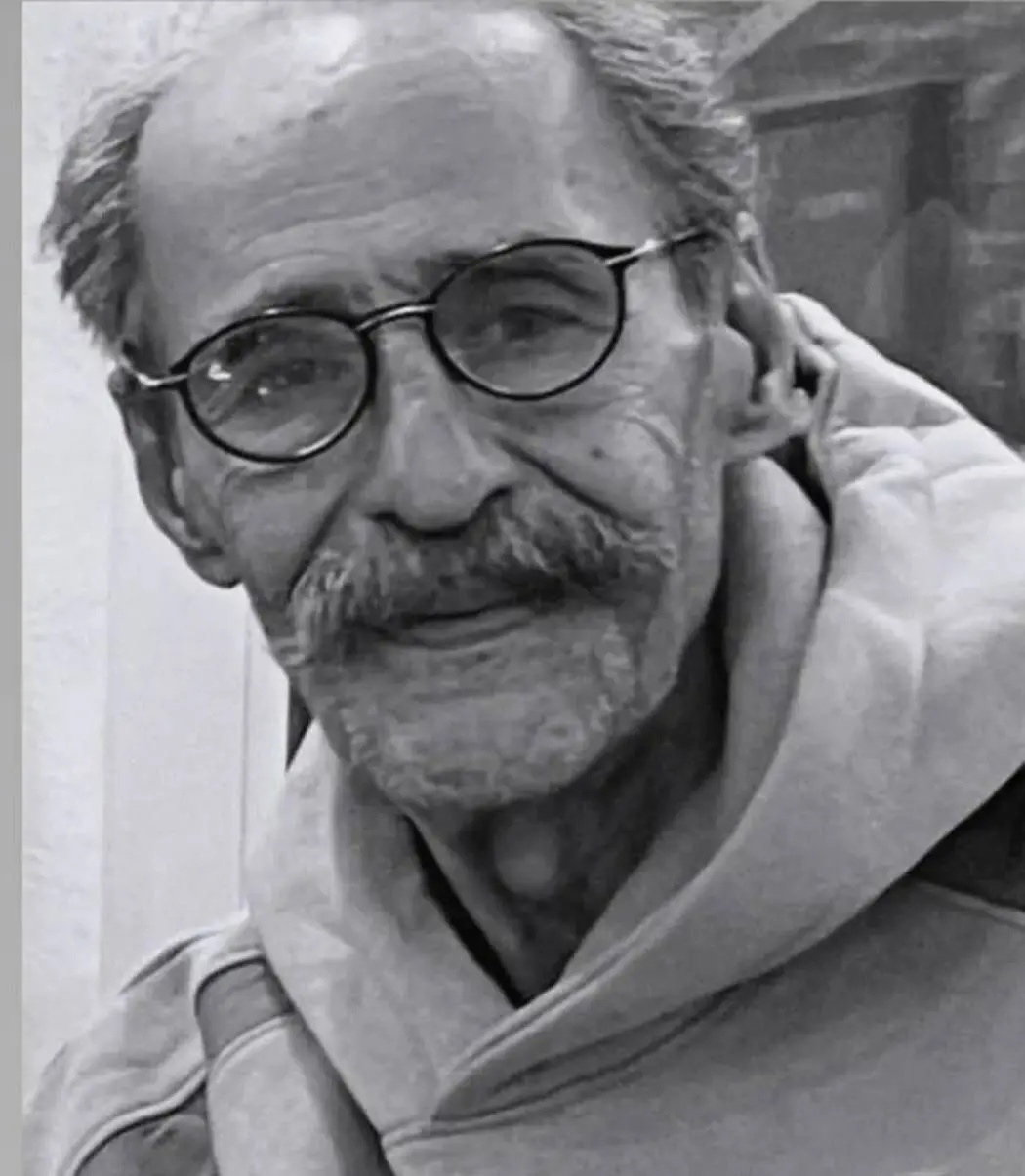 خالق مجسمه «طیران» درگذشت