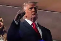 واکنش روزنامه کیهان به "هو شدن ترامپ" 