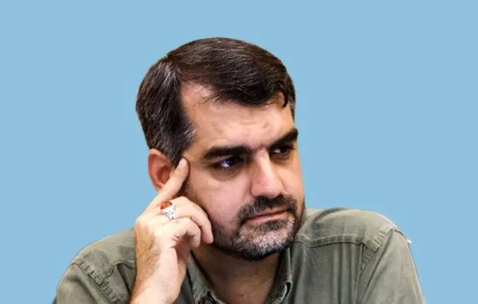 آقای منان رئیسی  عالم سیاست و عقلانیت، صحنهٔ فال‌گیری و رمالی نیست 