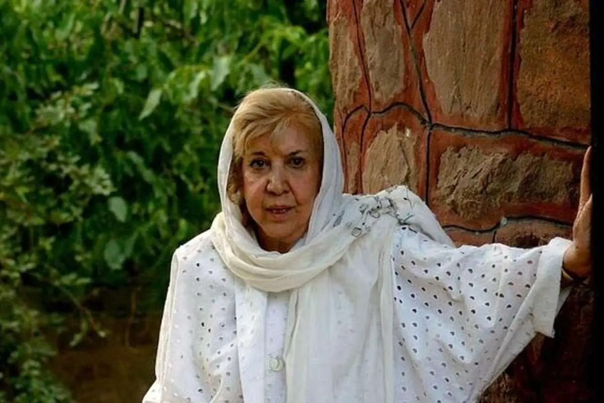 «یک متر و هفتاد صدم»؛ صدای سیمین بهبهانی برای زنان ایرانی