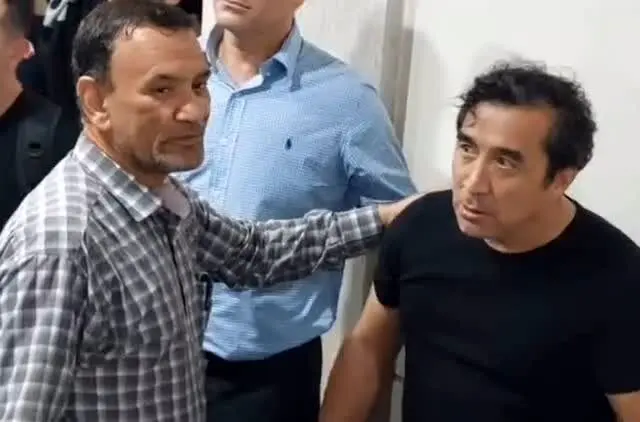 مصاحبه جنجالی این پرسپولیسی: خداداد را رها کنید، او را خدا زده!