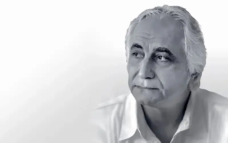  بشنوید: حافظ خوانی دلنشین شمس لنگرودی 