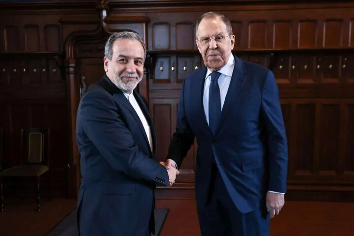 عراقچی و لاوروف از چه گفتند؟
