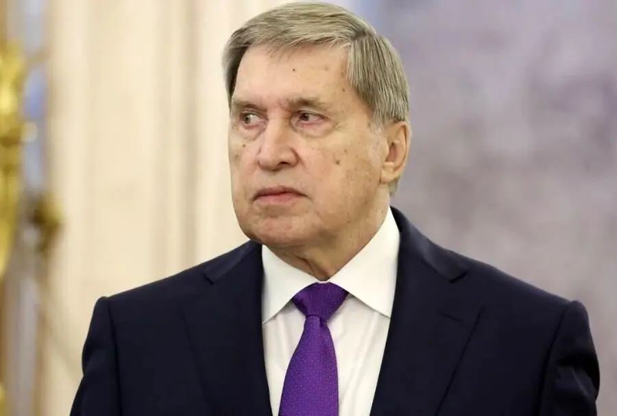 کرملین: تنگه هرمز برای کشتی‌ها روسیه باز است