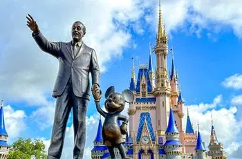 همه چیز با شراب بنجل شروع شد؛ ۱۲۴ سال با والت دیزنی