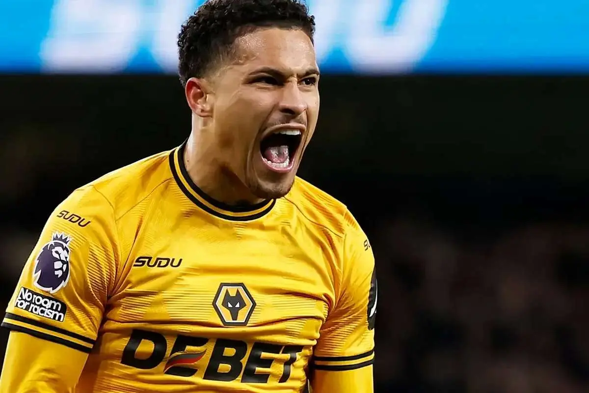 ستاره برزیلی؛ اولین خرید منچستر در نیم‌فصل