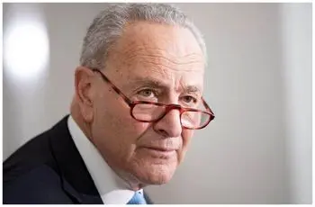 چاک شومر: برای مهار ترامپ رای گیری خواهیم کرد