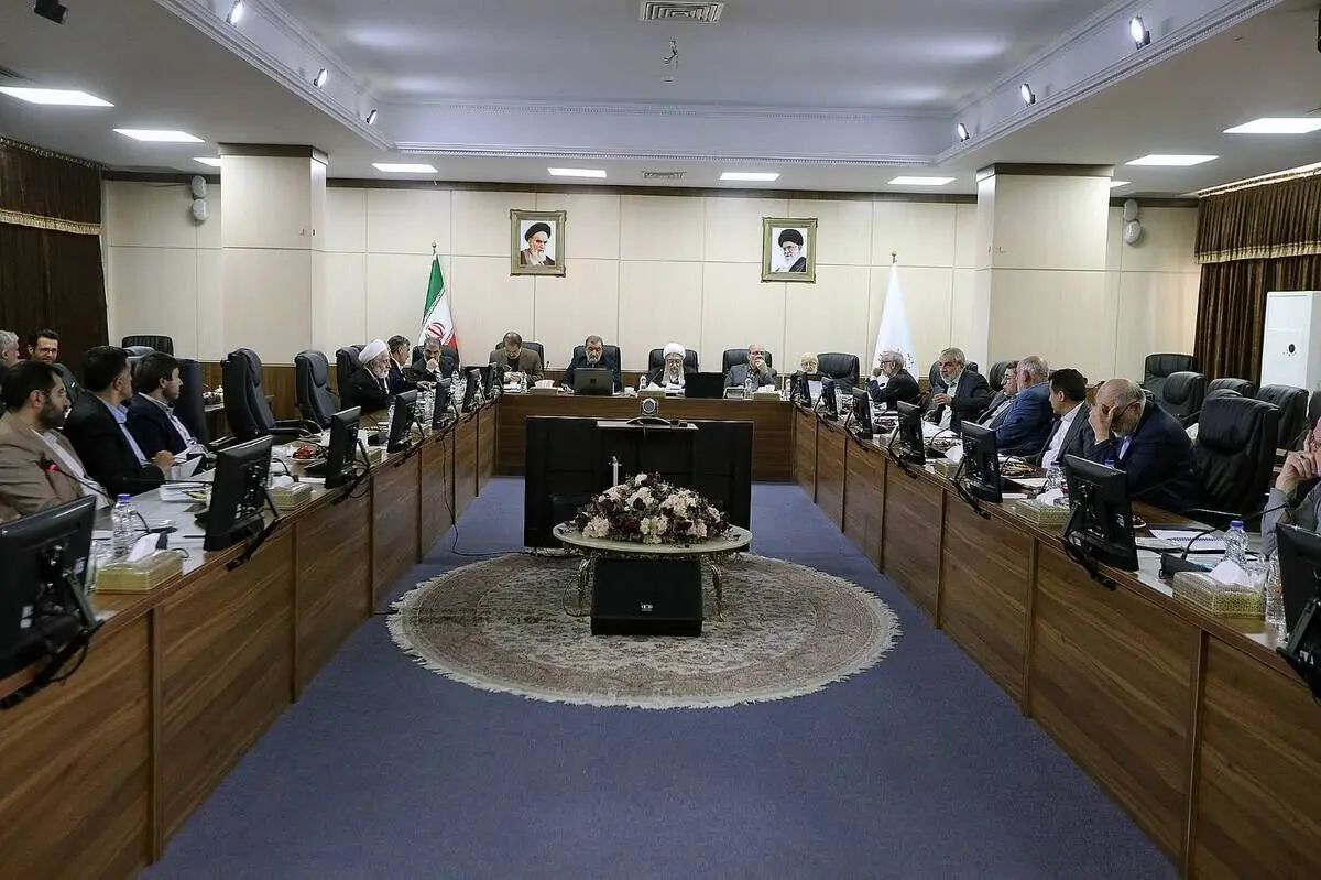 موافقت مجمع تشخیص با «اصلاح قانون بانک مرکزی»