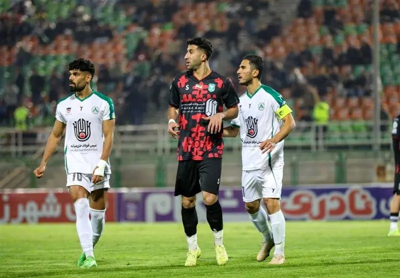 تساوی ۱-۱ ذوب‌اهن مقابل خیبر؛ گاندوها فانوس به دست شدند!