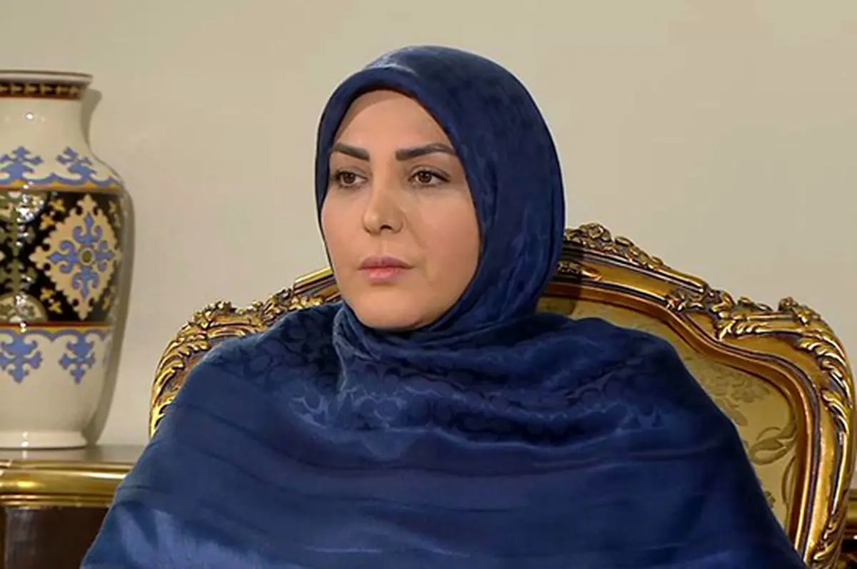 سفر یک روزه المیرا شریفی مقدم به شیراز