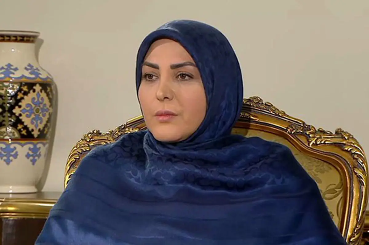 سفر یک روزه المیرا شریفی مقدم به شیراز