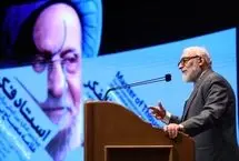 با مصباح یزدی و جواد لاریجانی وحدت ملی محقق نمی‌شود