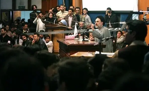 دانشگاه در ایران مرده است/ انتظار جنبش از جسد دارید؟