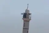 جنجال اهتزاز پرچم اسرائیل بر فراز یک مسجد