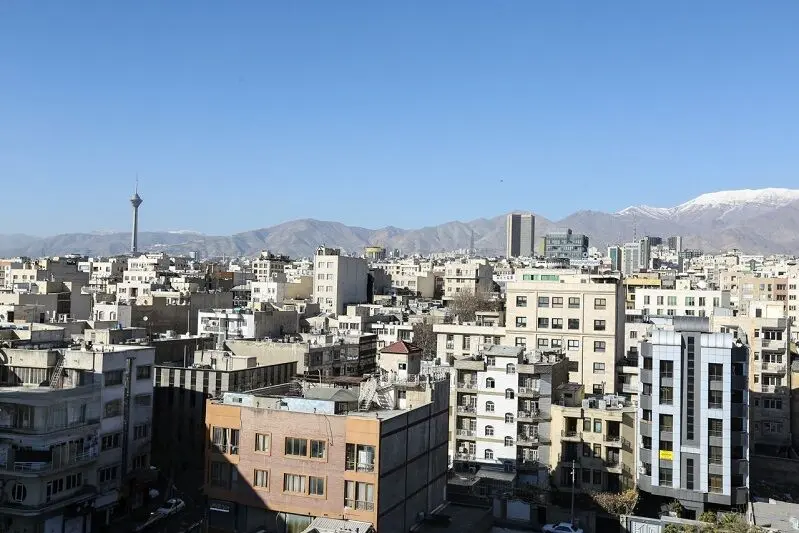 بنزین پنج هزار تومانی چطور قیمت مسکن را بالا می‌برد؟