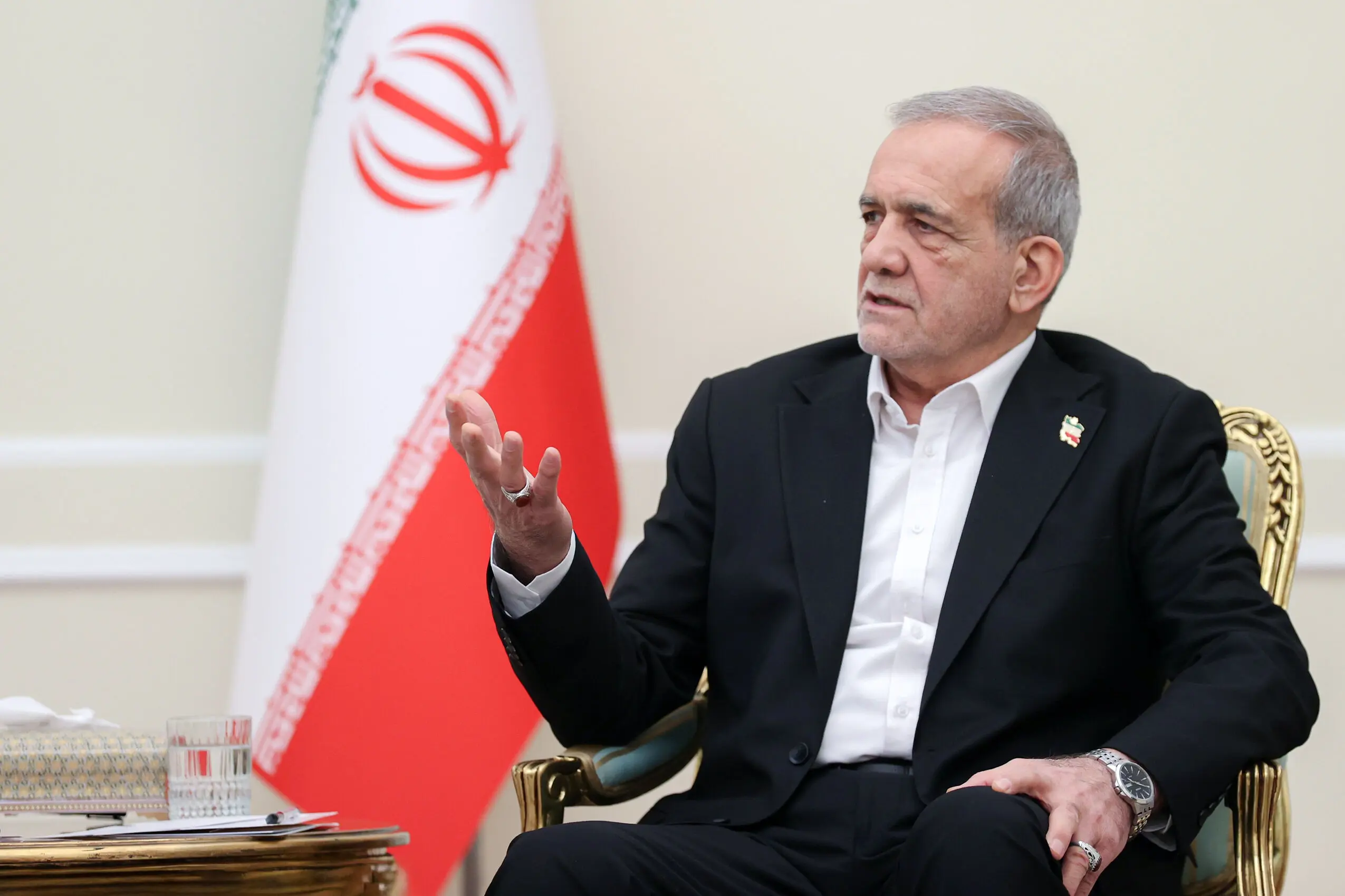 دستور پزشکیان برای بازار بورس