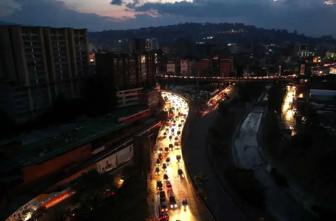 اگر برق قطع شد، چه کنیم؟