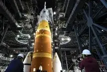 نشت مرموز سوخت در یکی از غول‌پیکرترین موشک‌های جهان!