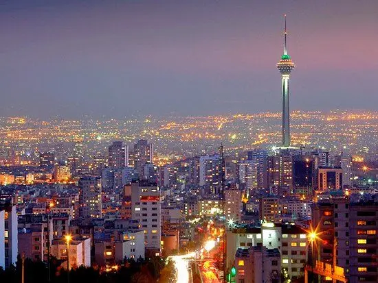انتقال پایتخت فقط ۵ درصد از بحران تهران را کم می‌کند