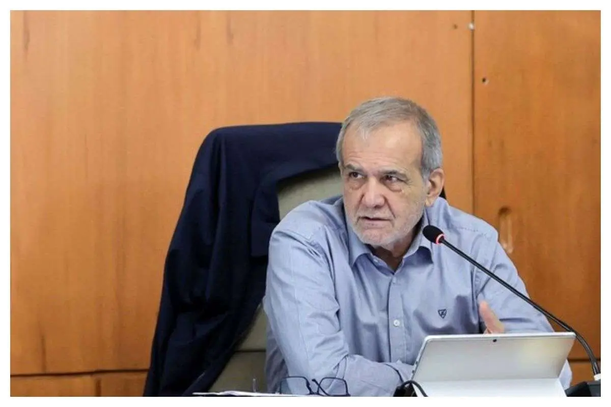 اعتراض پزشکیان به نمایندگان مجلس: بودجه را با کسری تحویل می‌دهیم، به آن کسری اضافه می‌کنند