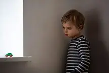 علائم اضطراب در کودکان ۷ تا ۱۲ ساله
