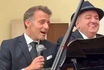 مکرون در ایروان آواز خواند
