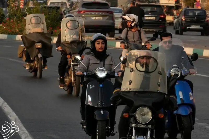 زنان موتورسوار در تهران