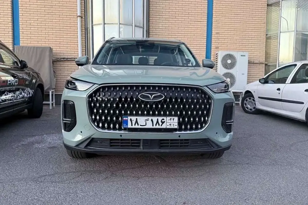 فونیکس F9؛ پرچمدار 4.4 میلیاردی مدیران‌خودرو در راه بازار