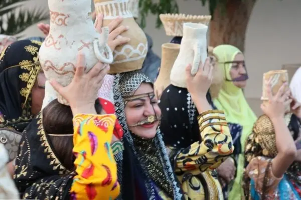 برافروختن آتش در جشنواره چارو