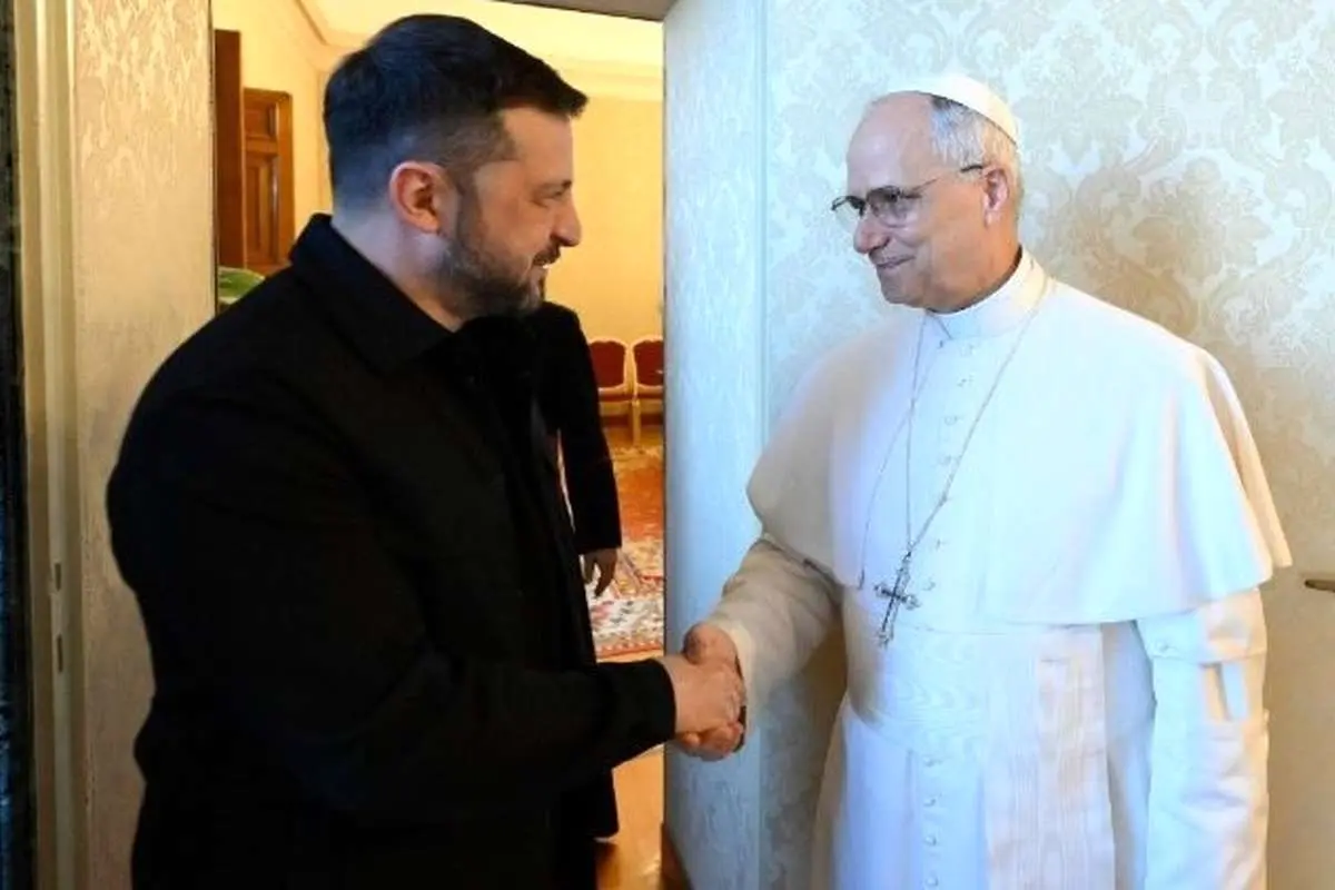 دیدار زلنسکی با پاپ در اقامتگاه تابستانی/ پدر مقدس چه گفت؟