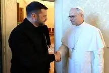 دیدار زلنسکی با پاپ در اقامتگاه تابستانی/ پدر مقدس چه گفت؟