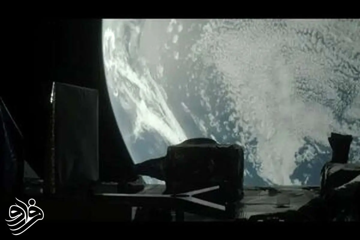 یک قاب جادویی: زمین و ماه در کنار هم