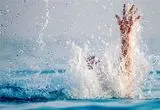 ببینید؛ مصدومیت شدید یک جوان پس از شیرجه در آب