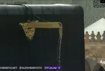جاری شدن باران از ناودان طلای خانه خدا