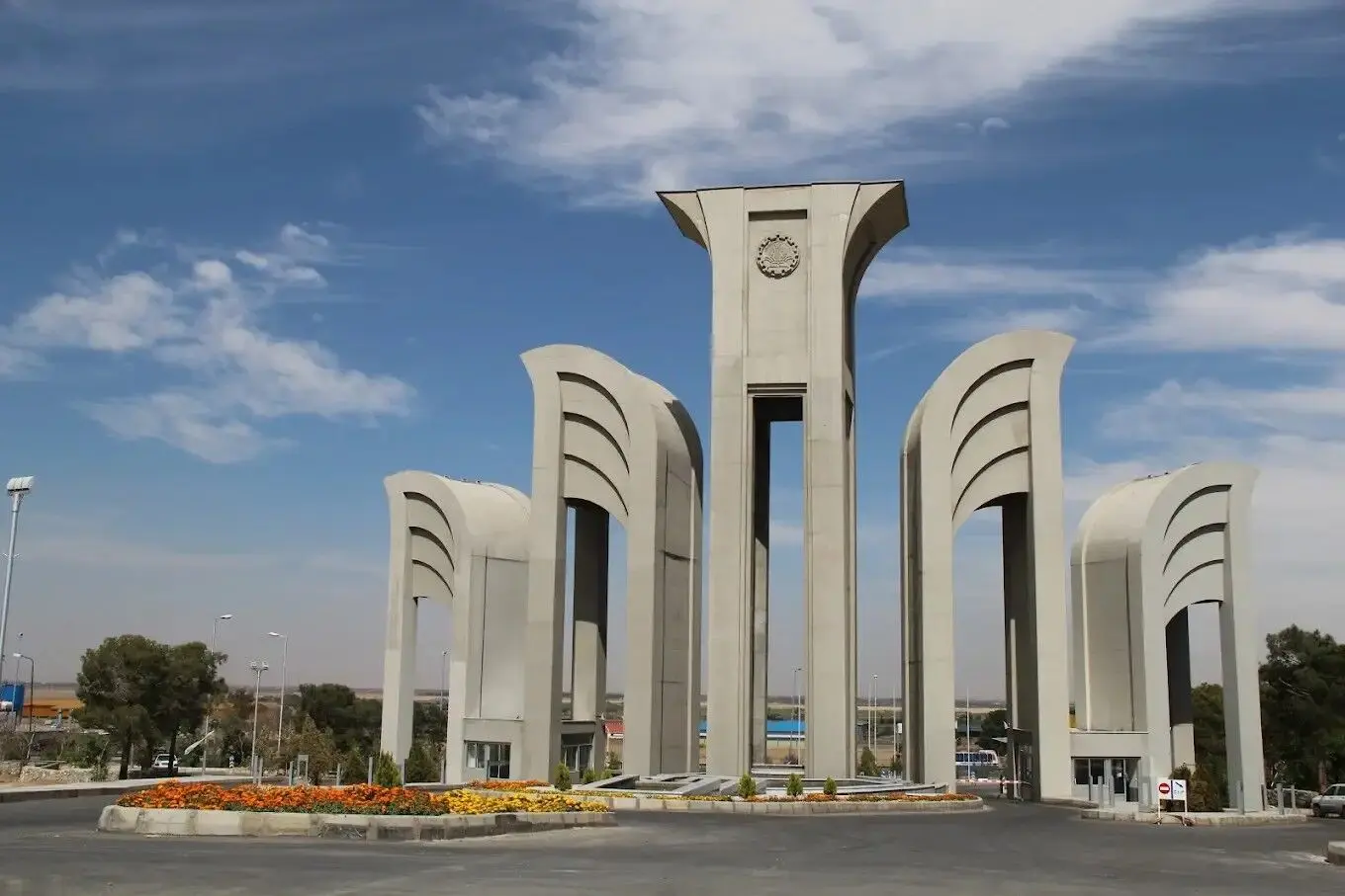جزئیات حمله هوایی به دانشگاه صنعتی اصفهان