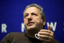 واکنش ابوالقاسم طالبی به کنسرت شجریان در آزادی: کم‌کم یک کودتای میادین با بی‌حجابی و برهنگی داریم با مجوز دولت