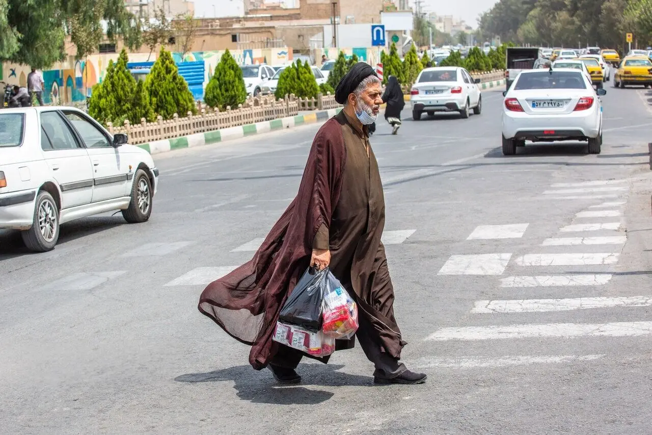 تصاویر؛  گرد و غبار نفس قم را گرفت